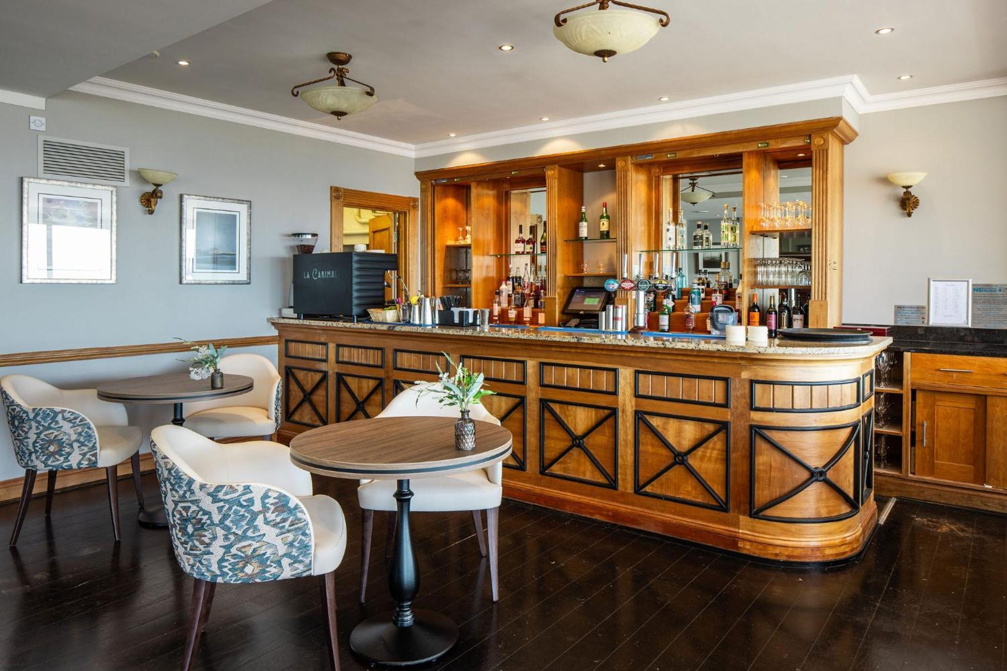 Hotel Cristina St Lawrence Zewnętrze zdjęcie
